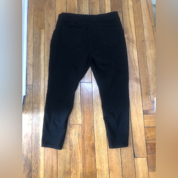 Jeans - Picture 3 of 8